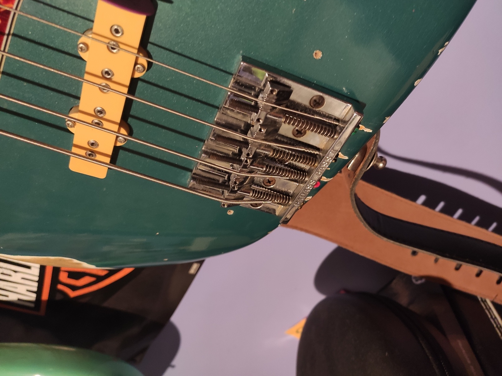 Music Gear Setup by zvn777 featuring Leo Quan Badass II Bass Bridge, DiMarzio DP123CR Model J Neck & Bridge Set, and Ernie Ball Hyper Slinky Bass Guitar Strings 40-100
