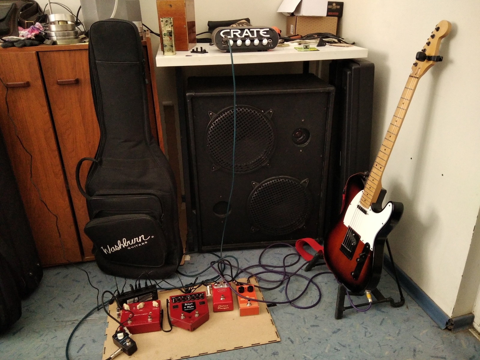 Country Studio Setup by nick_shishkanov featuring Laney AOR 2x12 Cabinet, Fender Telecaster, and Crate CPB150 PowerBlock and 4 more pieces of gear