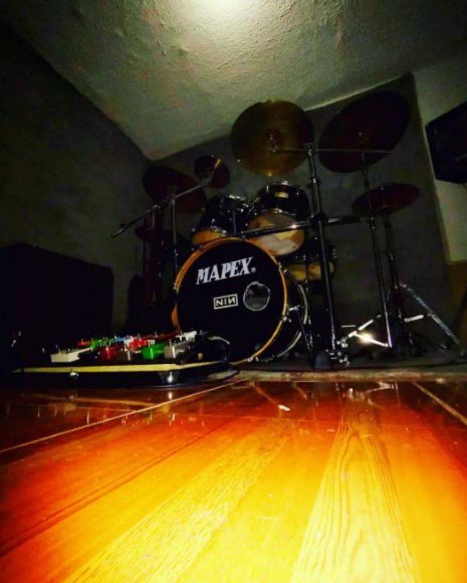 hnando's music gear photo