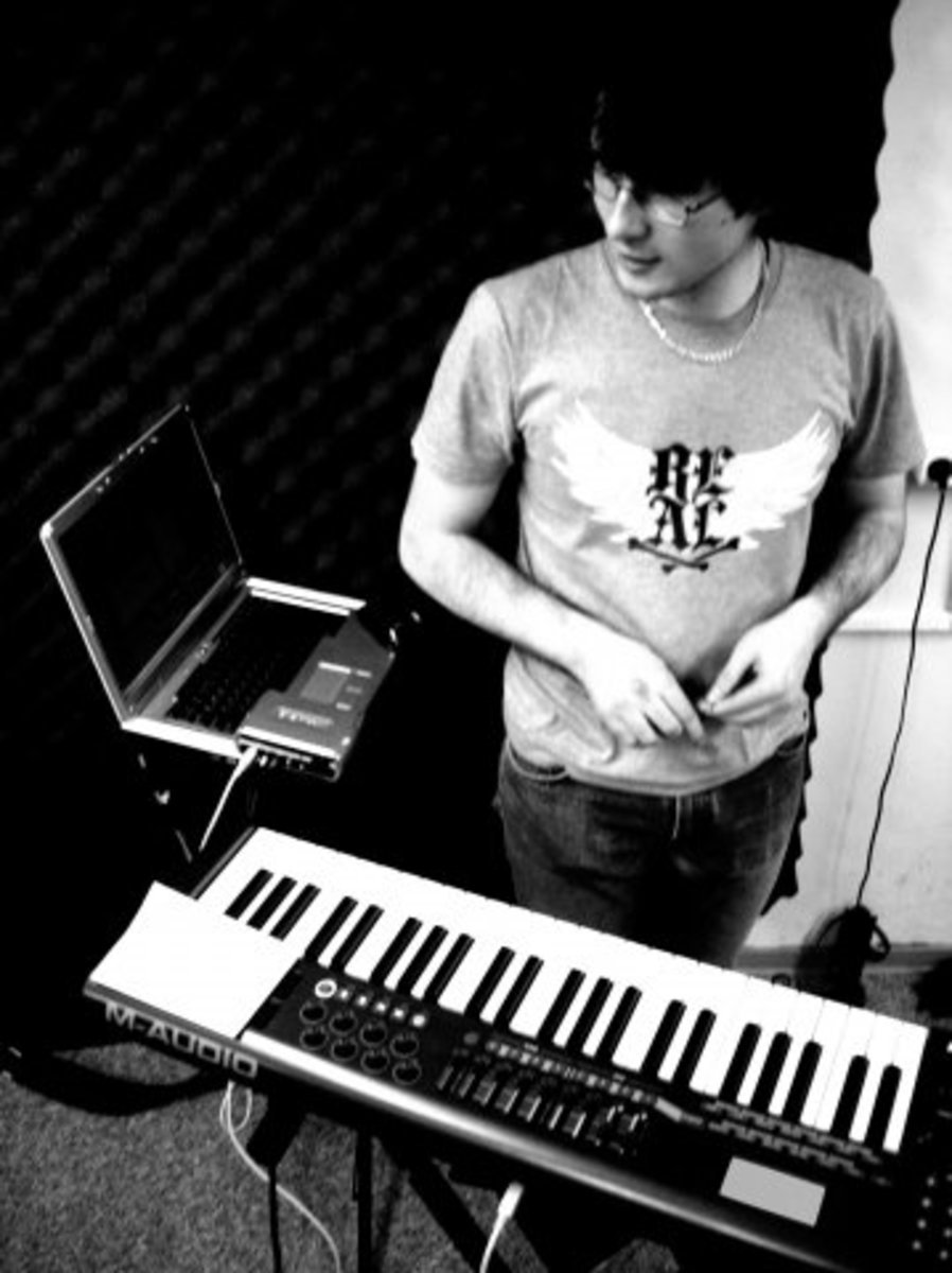 Electronic Studio Setup by m_zi featuring M-Audio Axiom 49 MK1