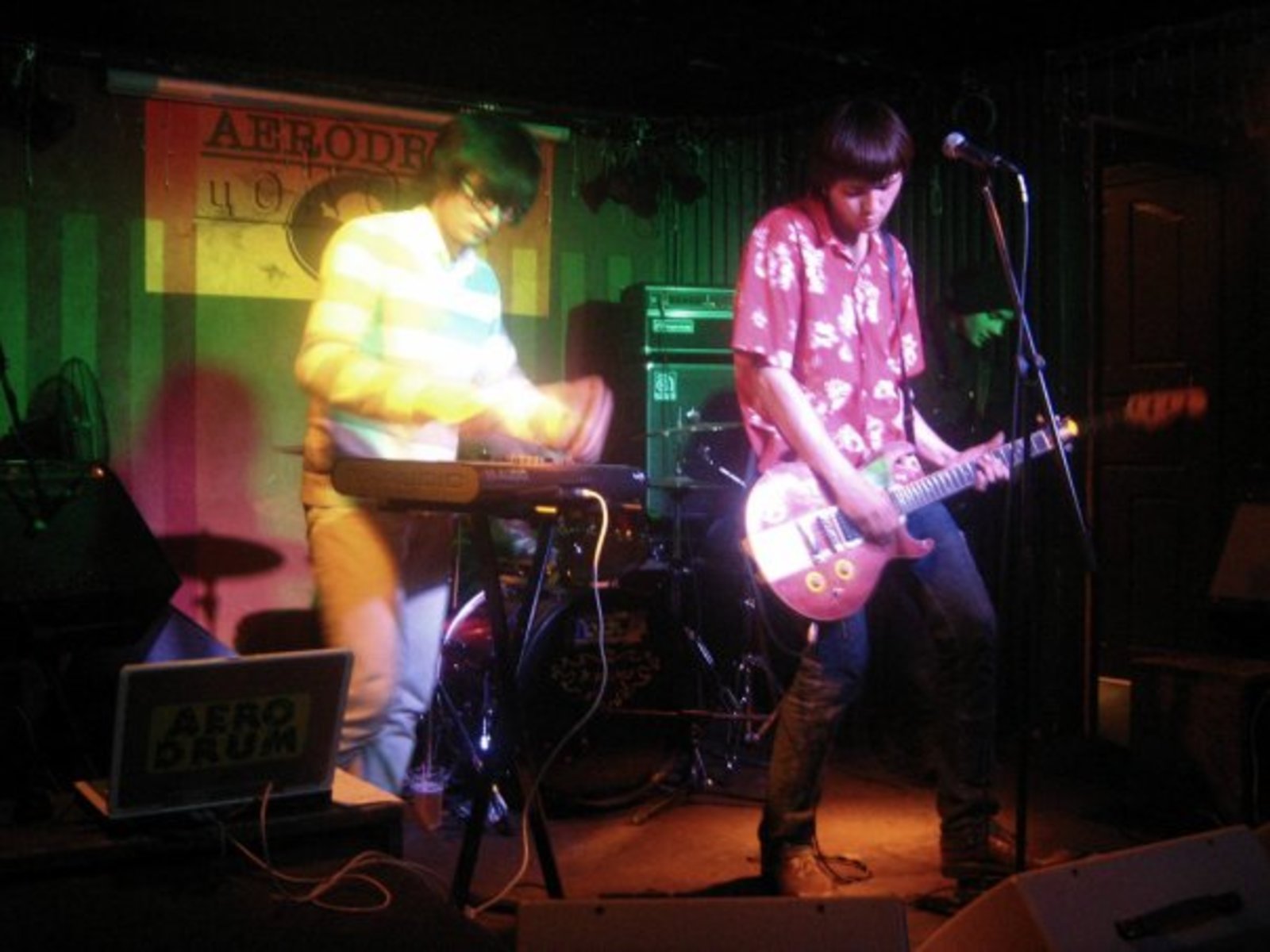 Live Rig by m_zi featuring M-Audio Axiom 49 MK1