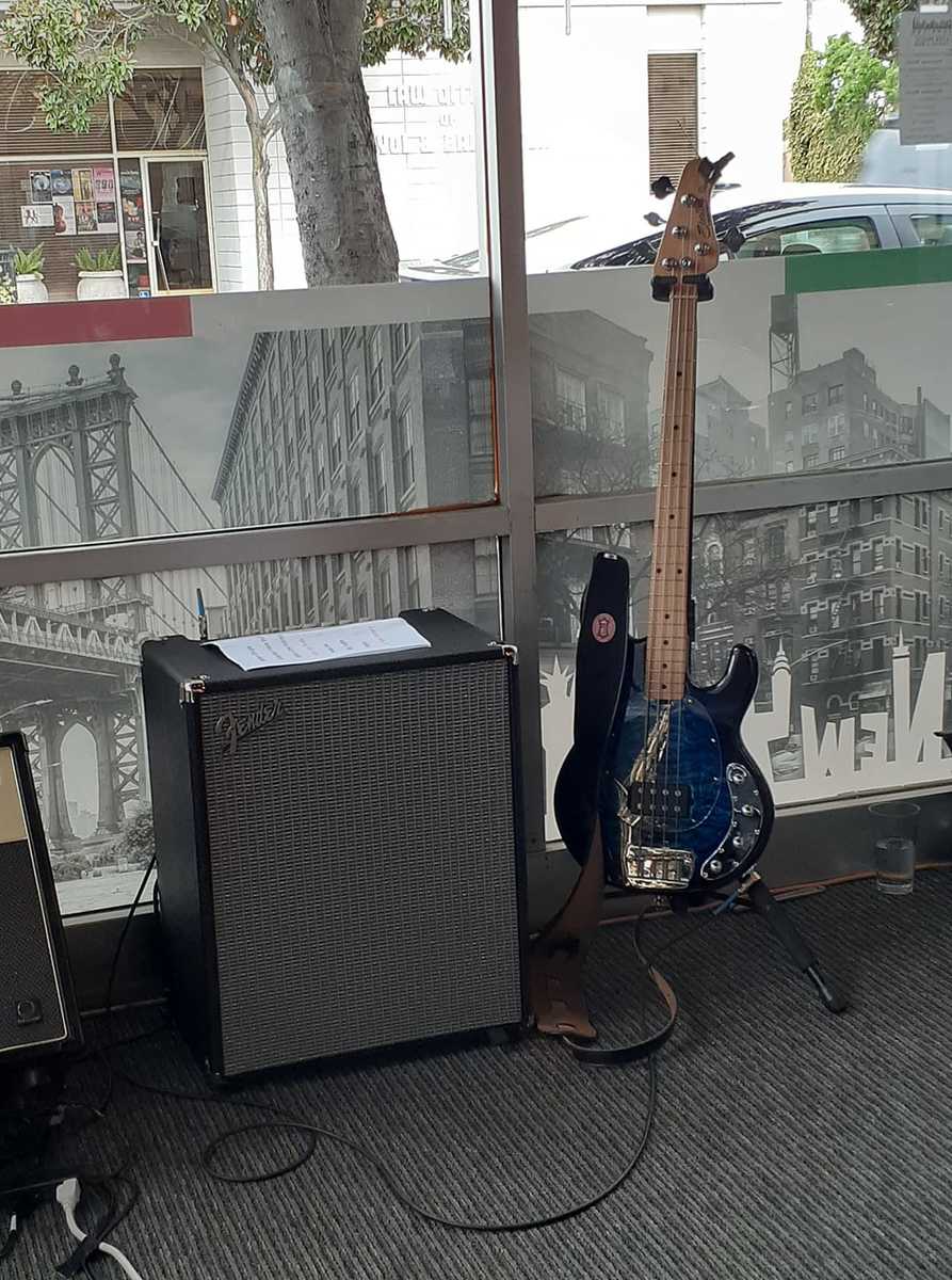Punk Bass Rig by bob_on_bass featuring Sterling by Music Man Ray34 and Fender Rumble 500