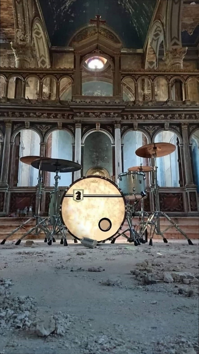 Music Gear Setup by nikosbartsokas featuring Dark Horse Percussion