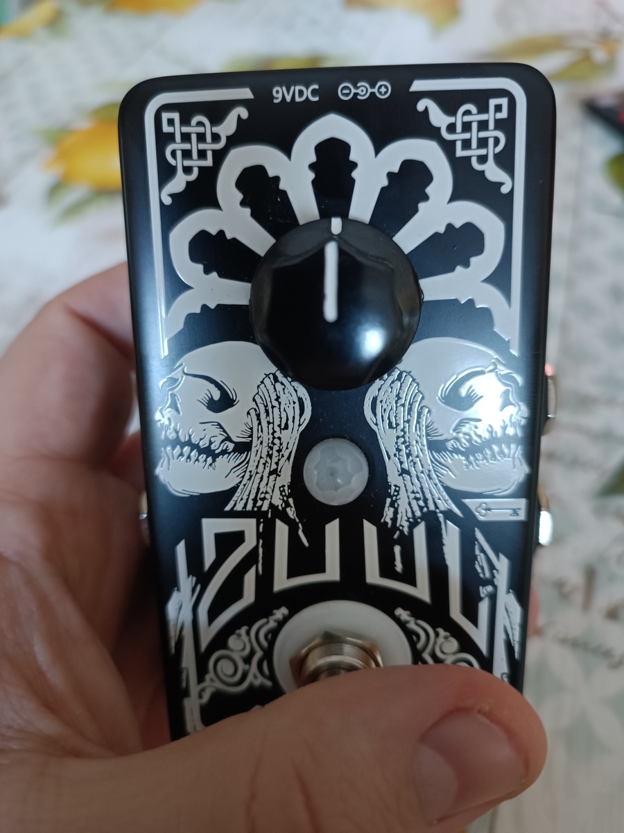 Metal Pedalboard by zvn777 featuring Fortin Zuul Noise Gate