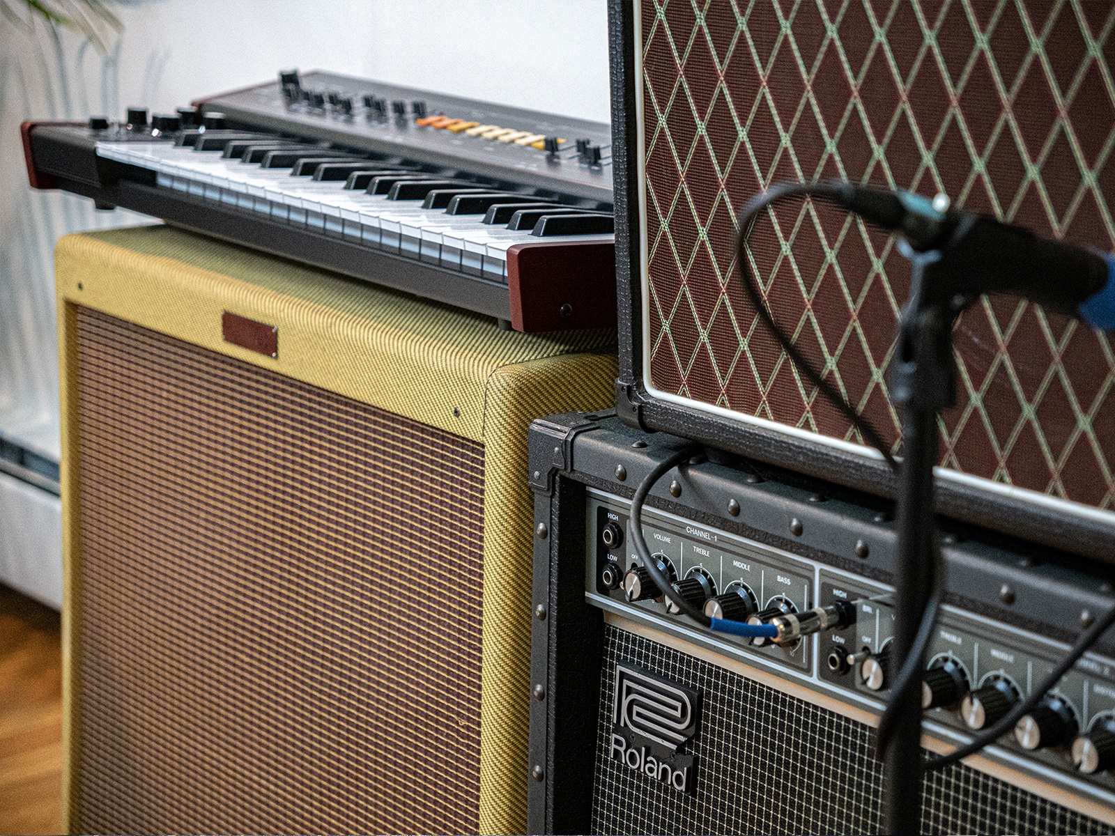 Electronic Synth Setup by nsemest182 featuring Behringer Vocoder VC340, Roland JC-120 Jazz Chorus, and Vox AC15C1 and 1 more piece of gear
