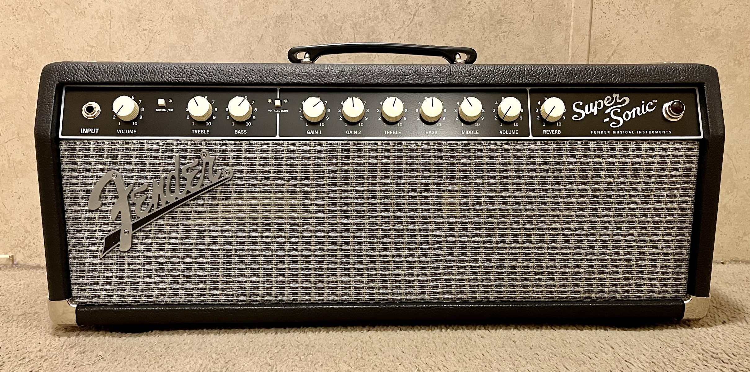 Amp Rig by akidcalledoutlaw featuring Fender Super Sonic 22 22W Tube Guitar Amp Head