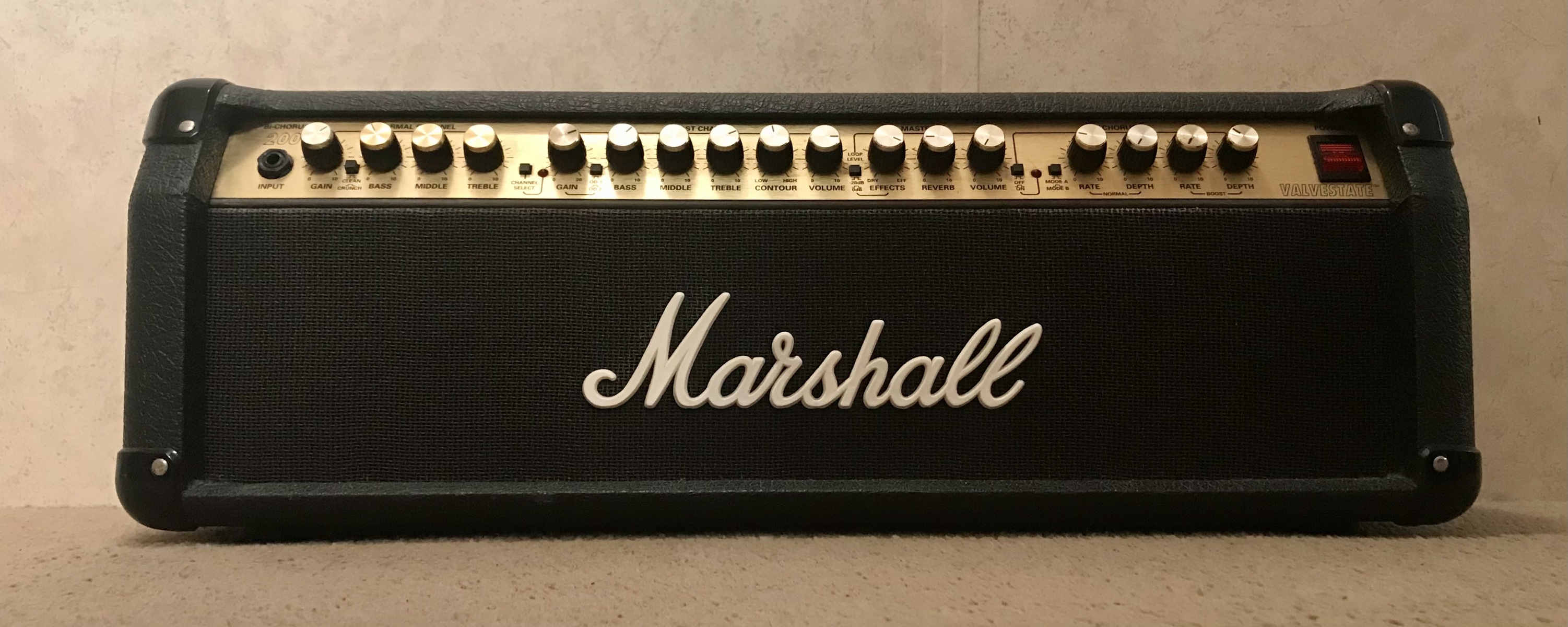 Amp Rig by akidcalledoutlaw featuring Marshall Valvestate 8200