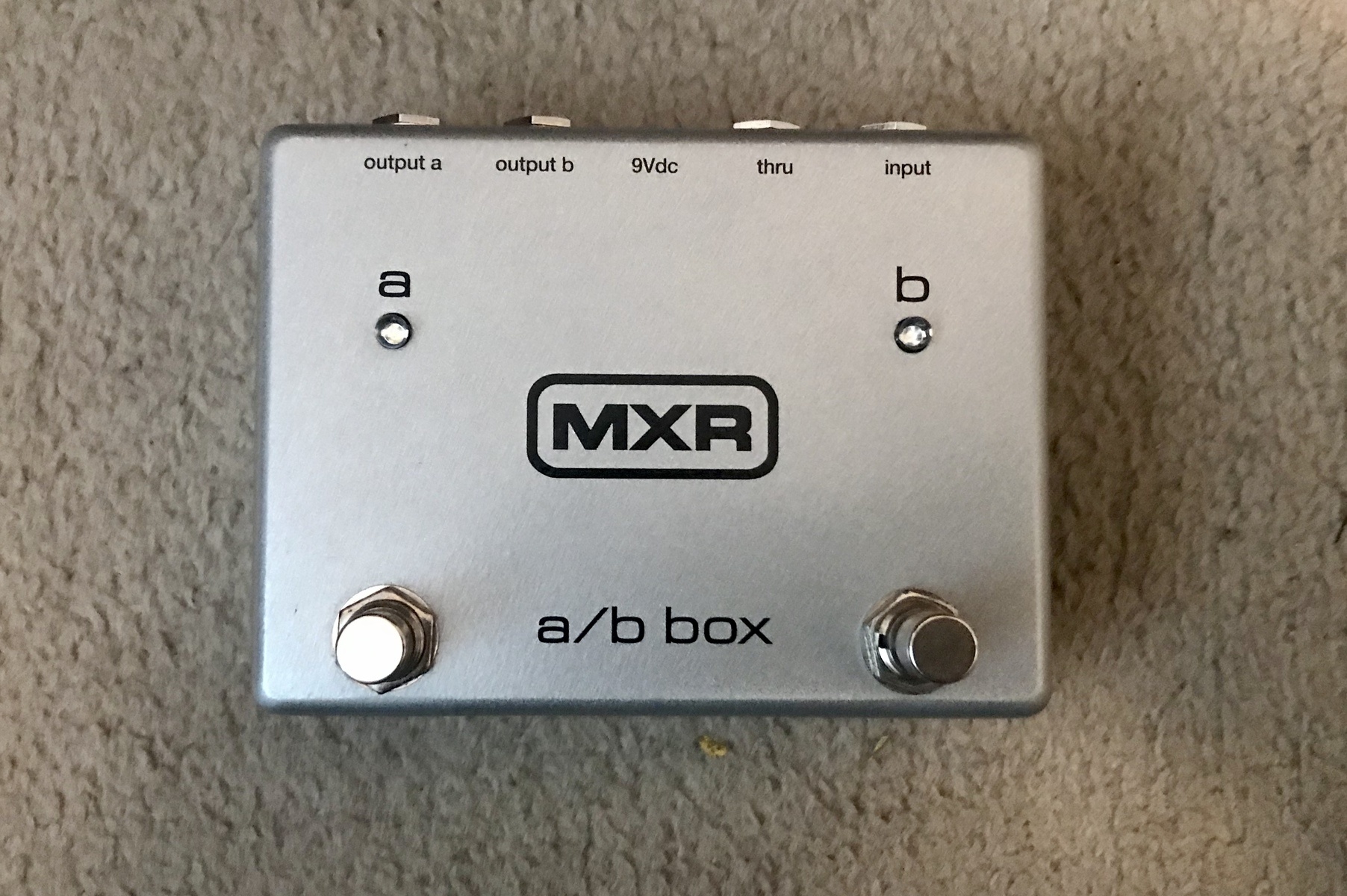Pedalboard by akidcalledoutlaw featuring MXR M196 A/B Box