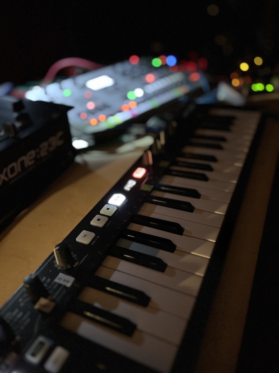 Studio Setup by mikromono featuring Arturia Keystep 37