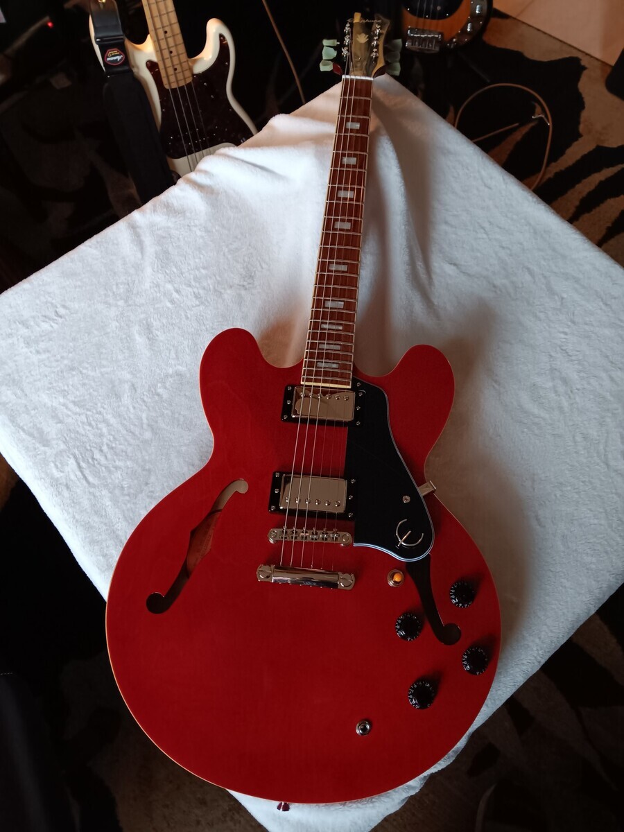Music Gear Setup by jeremy_crockett featuring Epiphone Limited Edition ES-335 PRO