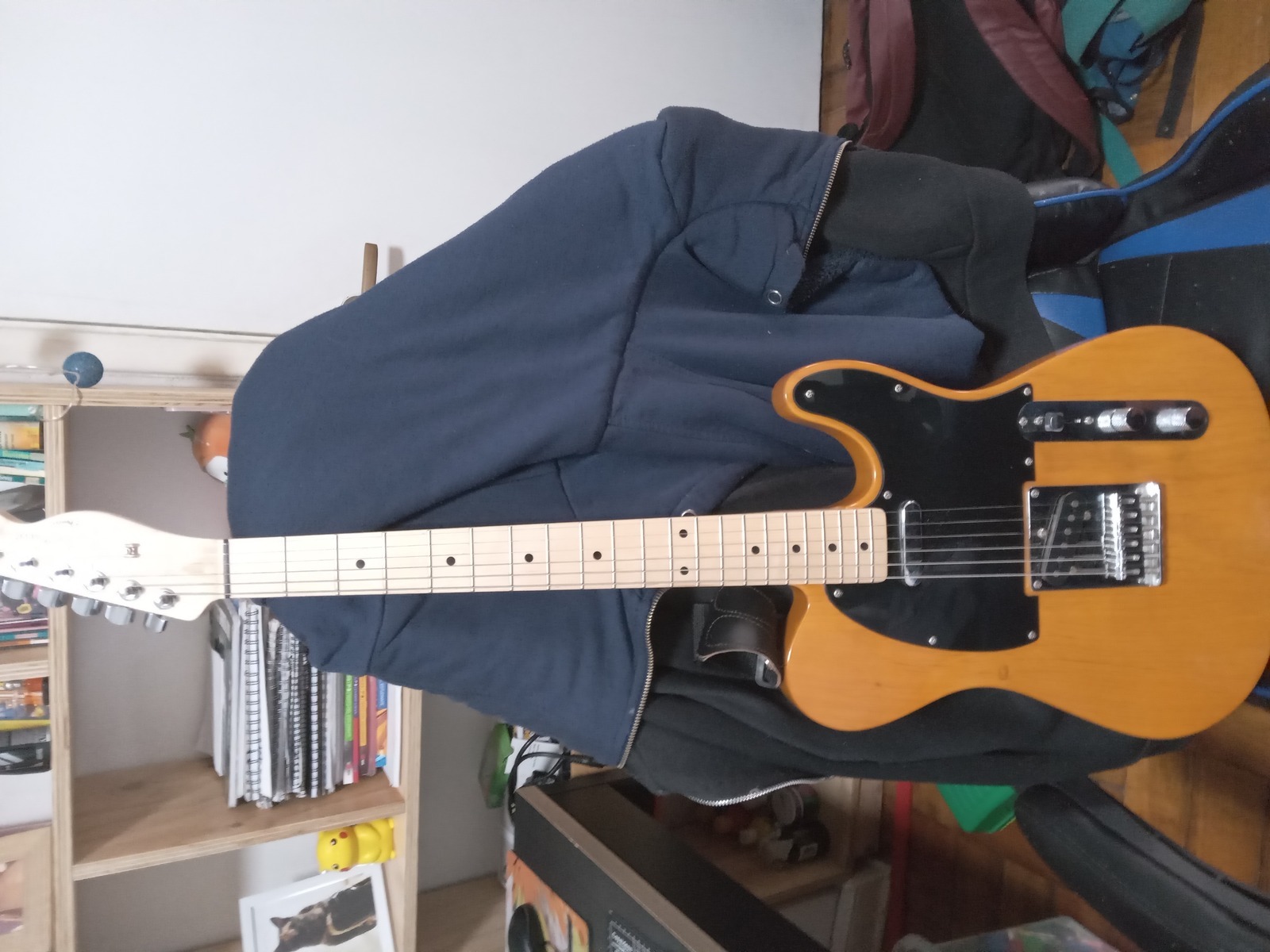 volantin's music gear photo