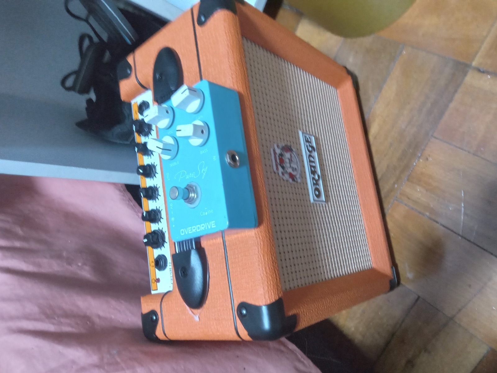 volantin's music gear photo