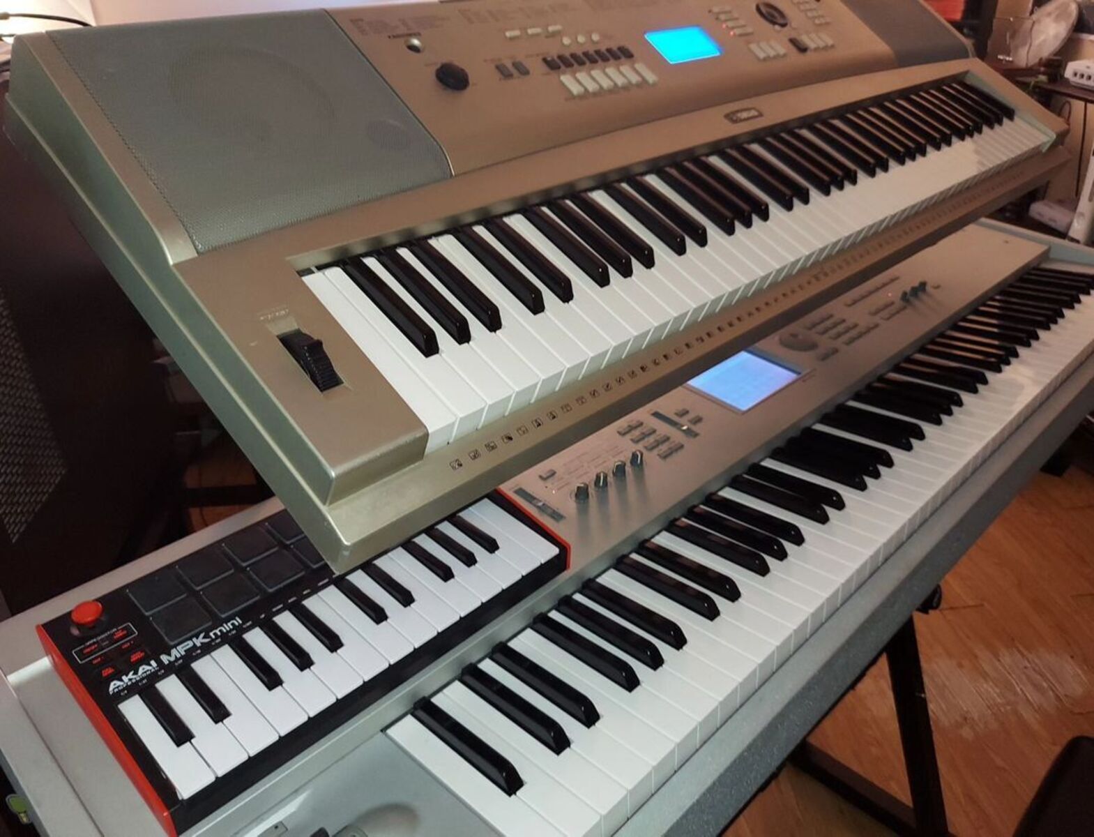 Studio Setup by parmajohniv featuring Korg Triton Pro-X, Yamaha YPG-235, and Akai Professional MPK Mini Mk3