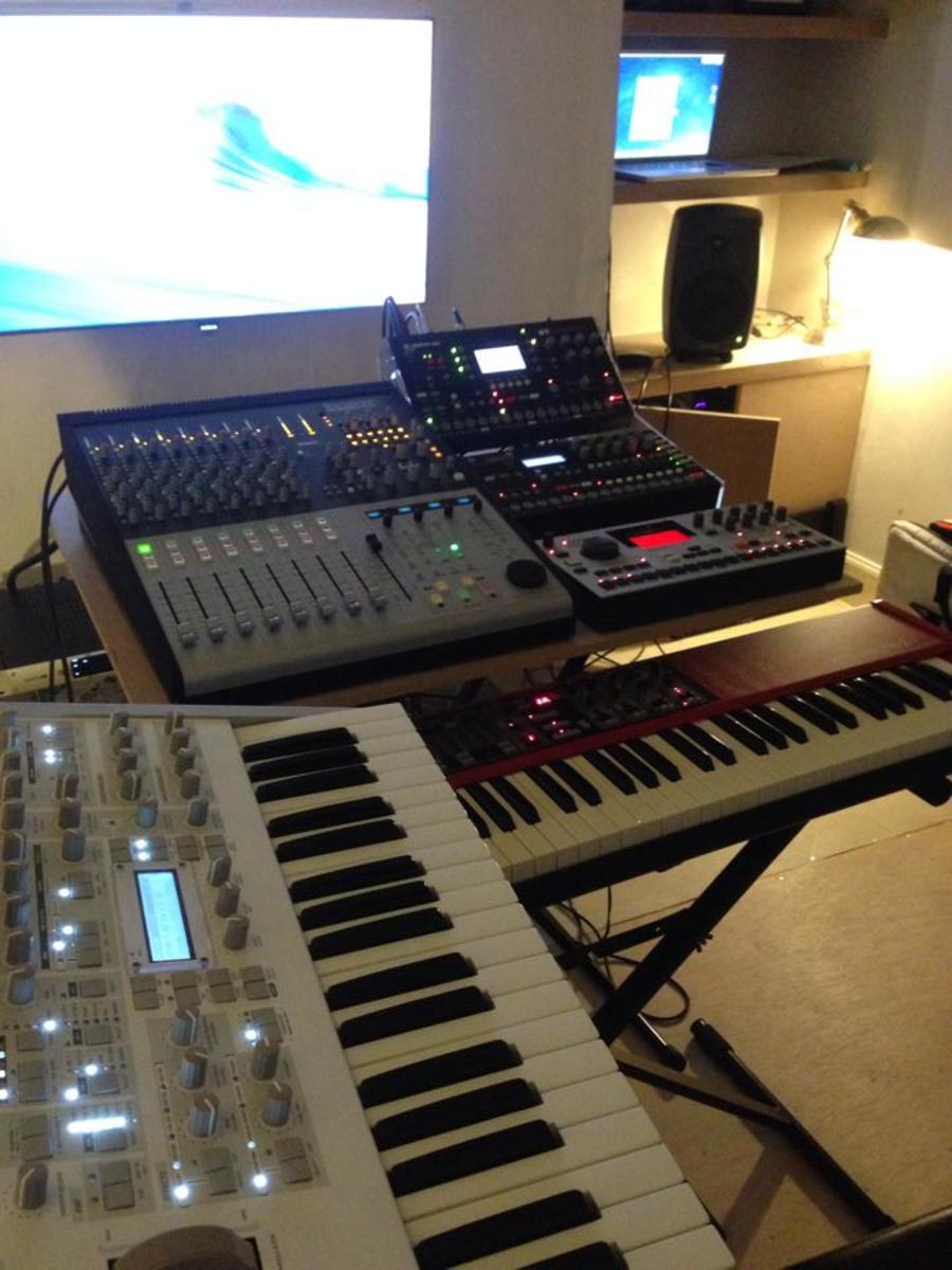 Music Gear Setup by fathand featuring Access Virus TI2 Polar