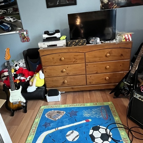 Photo of Jackson JS30RR in a guitar