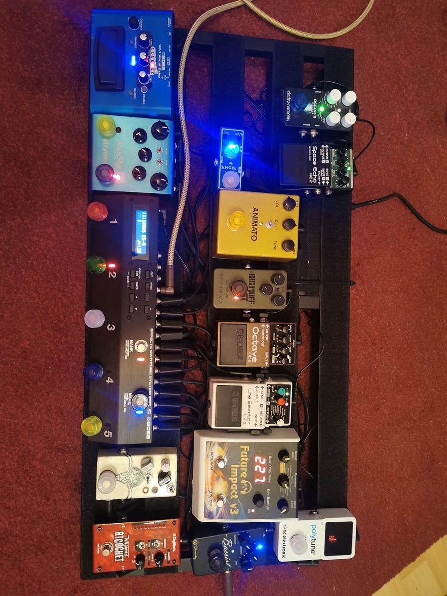 Pedalboard by the_ronin featuring Electro-Harmonix Green Russian Big Muff Reissue, Human Gear Animato, and Boss ES-5 Effects Switching System and 11 more pieces of gear