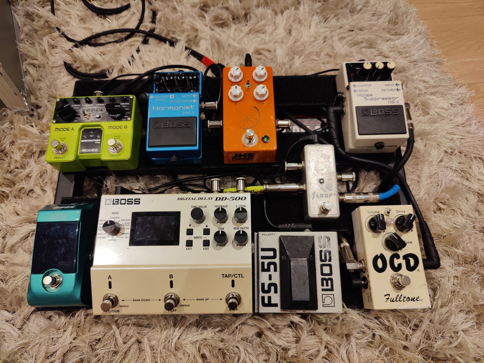Metal Pedalboard by nick_rondou featuring Boss FS-5U, JHS Pulp N' Peel V4, and Boss NS-2 Noise Suppressor and 1 more piece of gear