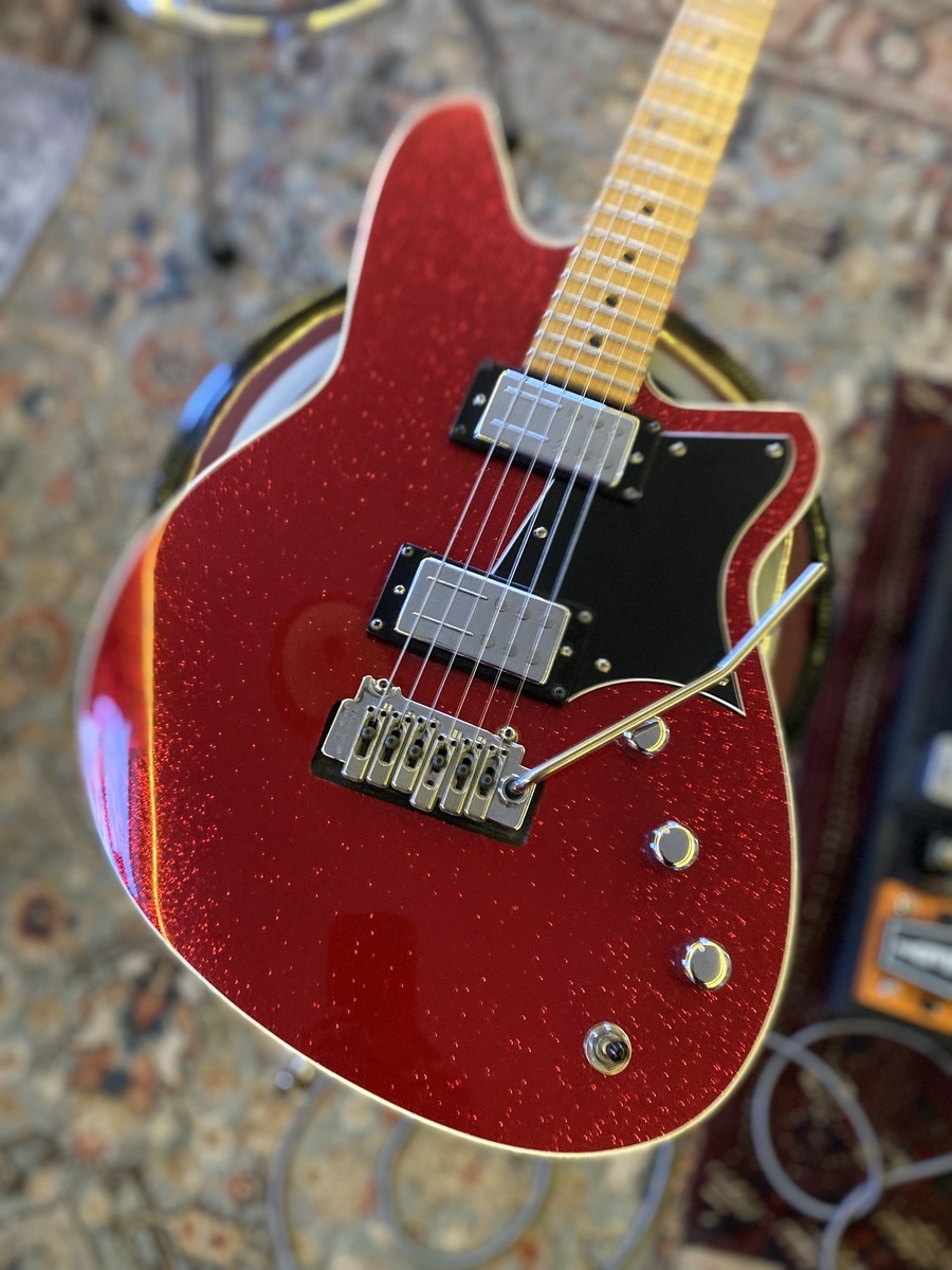 Studio Setup by dgaw72 featuring Reverend Tommy Koffin Signature Solidbody Electric Guitar