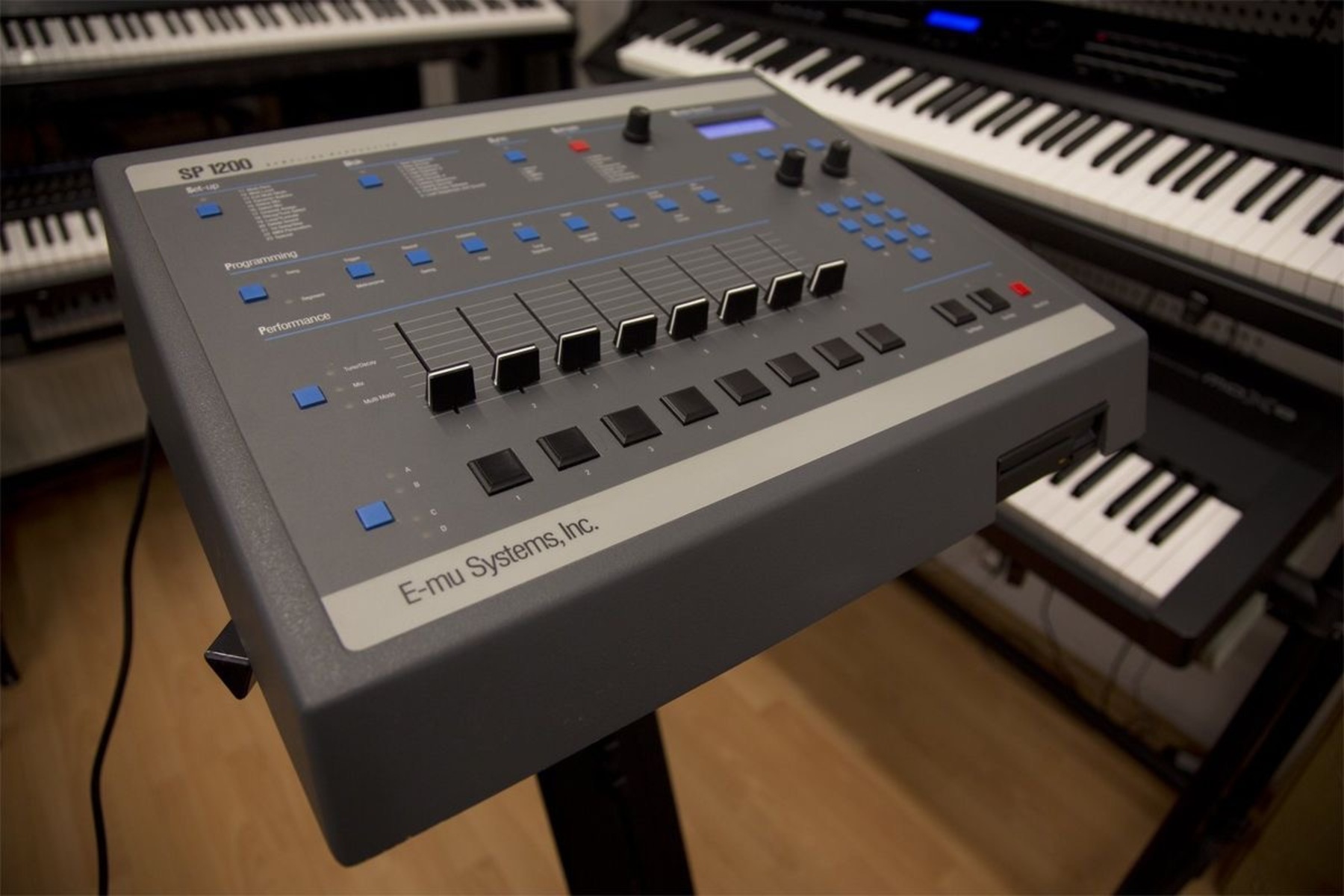 Hip Hop Drum Kit by bgknoccout featuring E-mu SP-1200