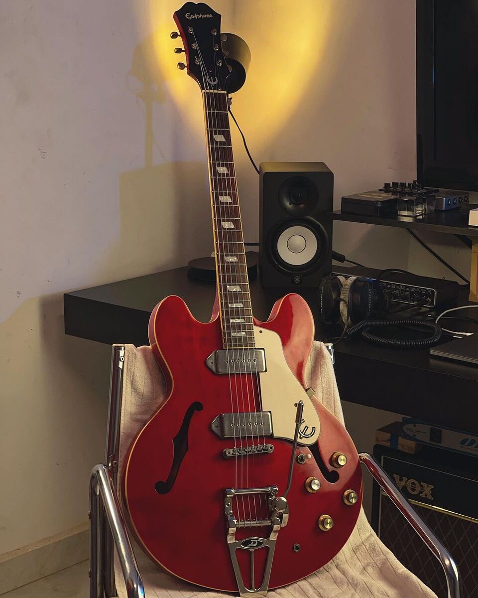 Music Gear Setup by johnnymello featuring Epiphone Casino Coupe
