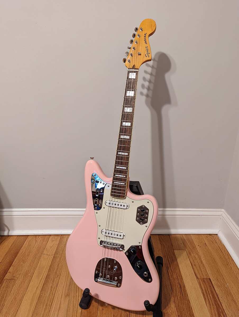 Music Gear Setup by dc86 featuring Squier FSR Classic Vibe '70s Jaguar
