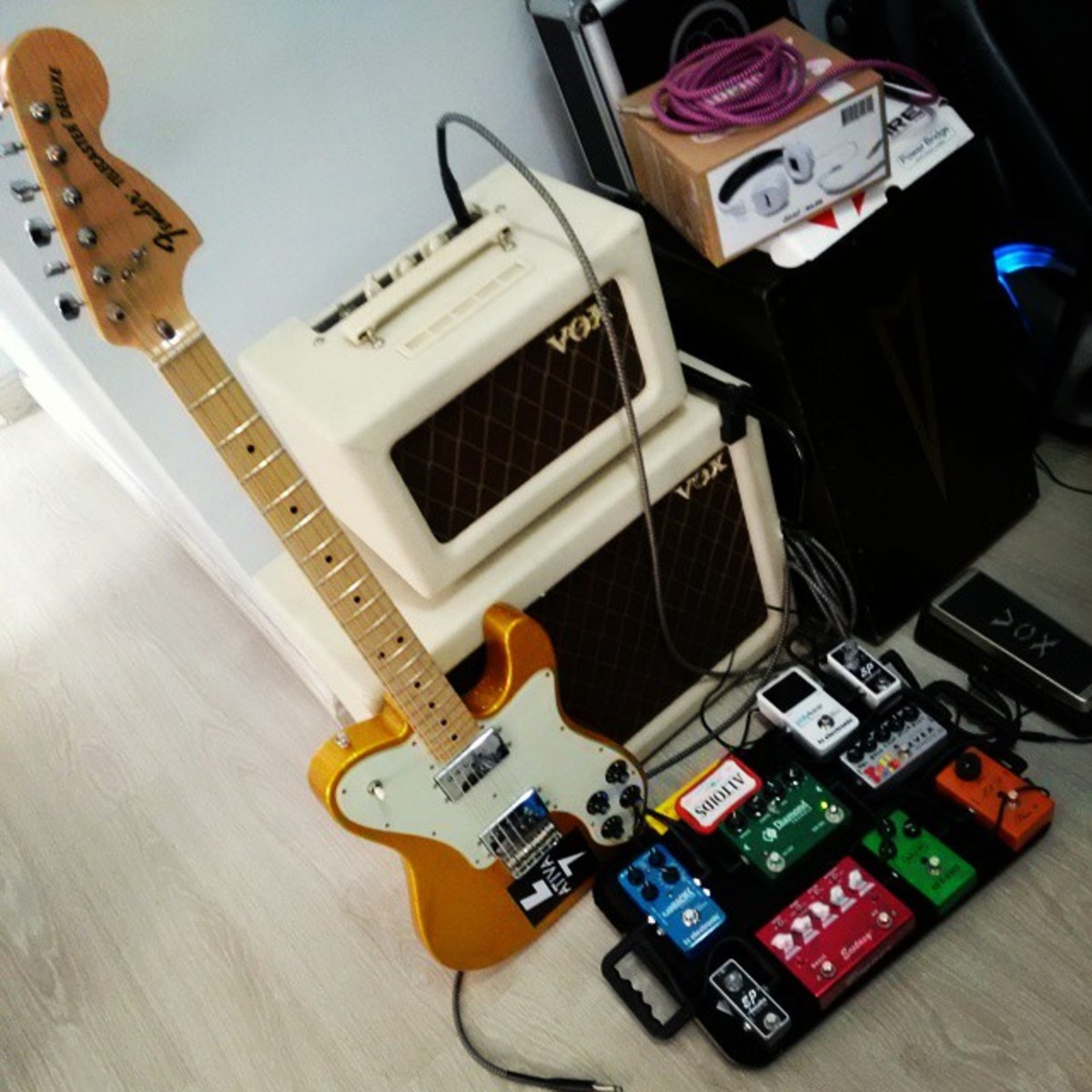 Jazz Pedalboard by joaoeliasjr featuring Bogner Ecstasy Red Overdrive/Boost Pedal and Vox AC4TVH