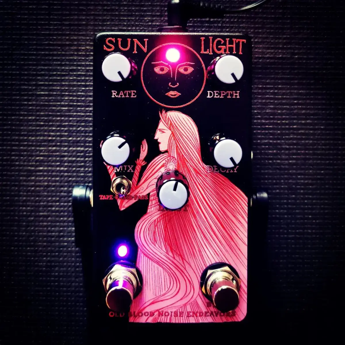 Pedalboard by the_pedalboard_orchestra featuring Old Blood Noise Endeavors Sunlight