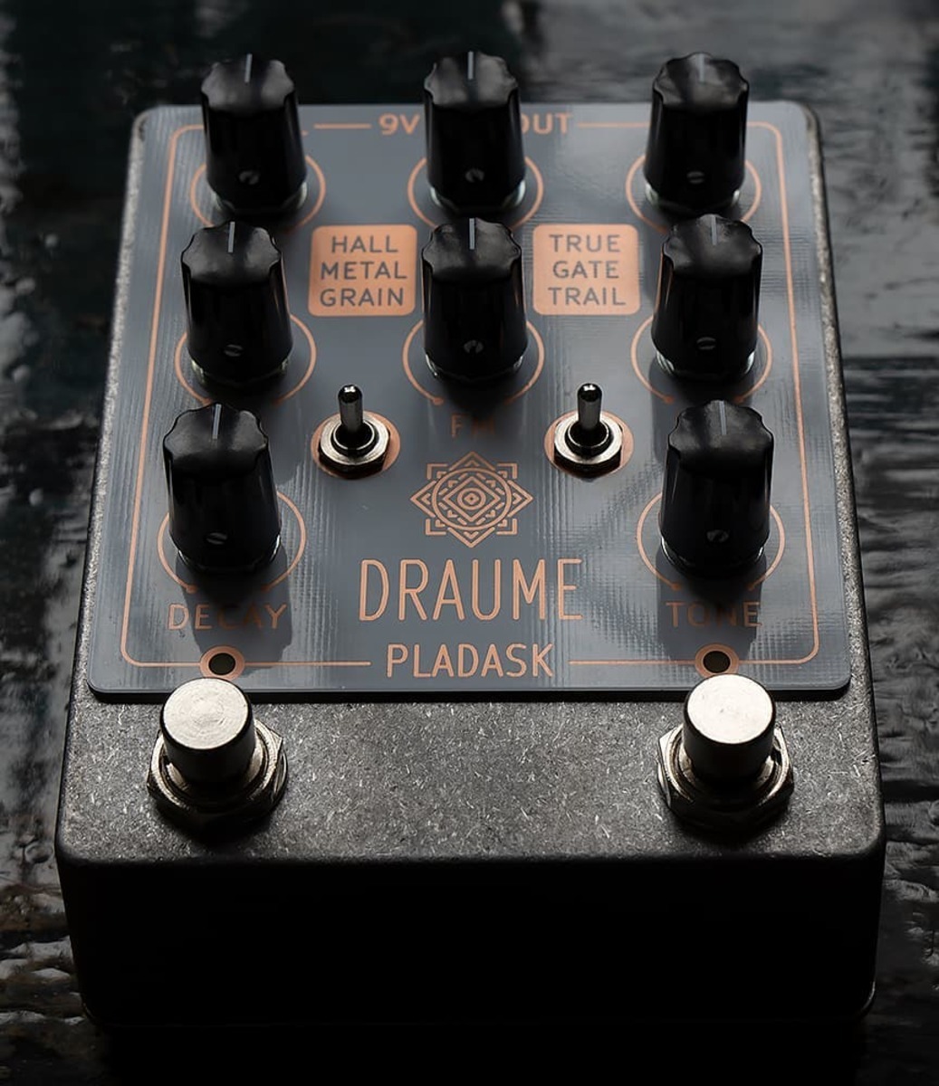 Pedalboard by the_pedalboard_orchestra featuring Pladask Elektrisk Draume