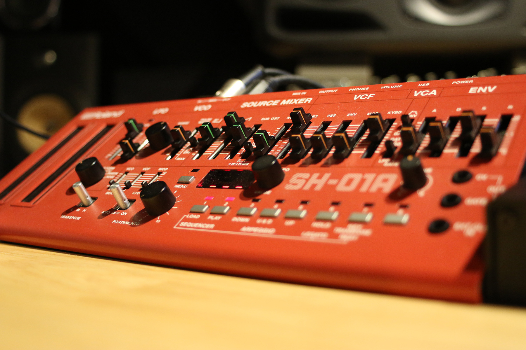 Synth Setup by dabug featuring Roland Boutique SH-01A Red