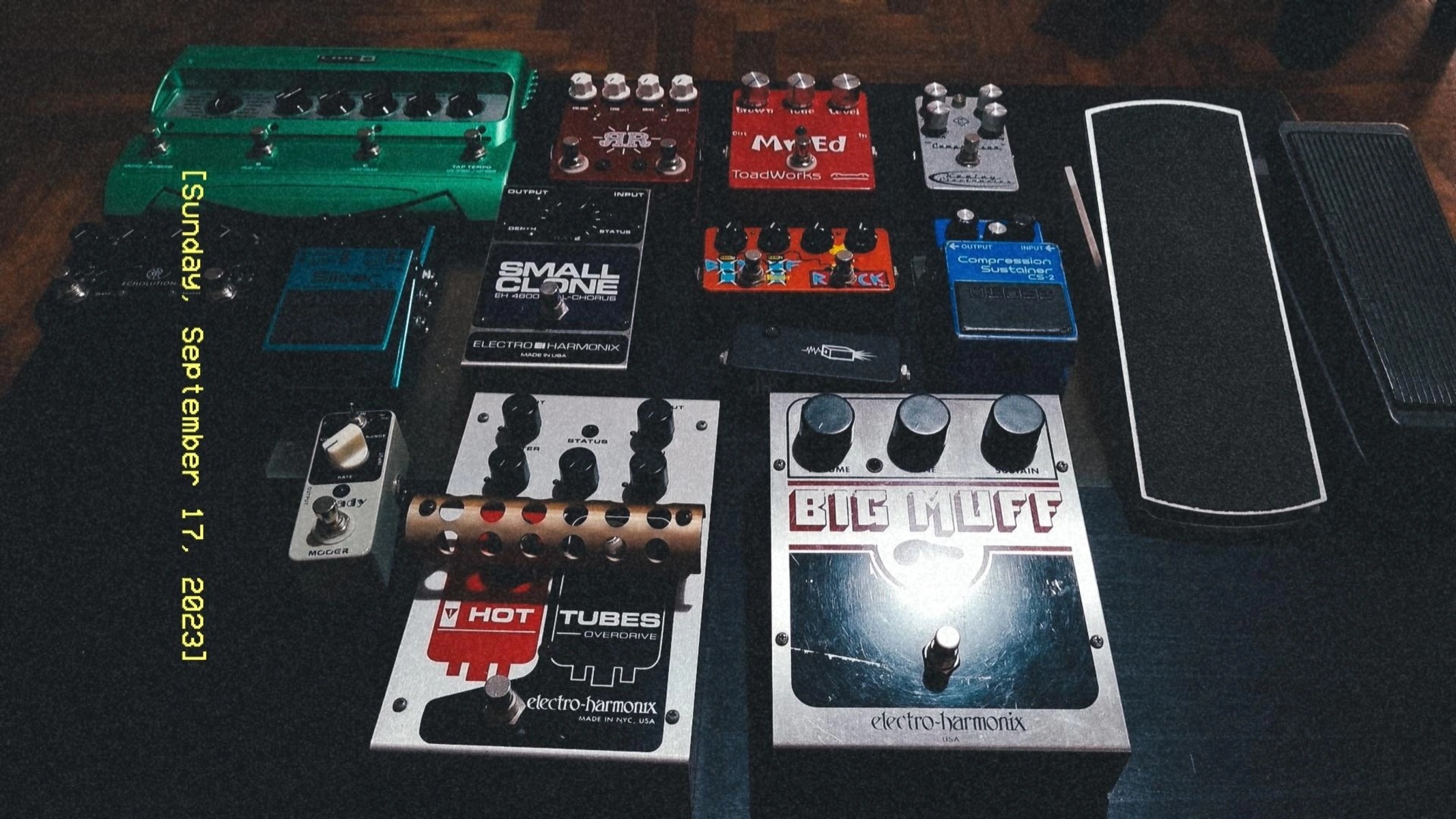 Pedalboard by licha_vece featuring Line 6 DL4 Delay Modeler, Pigtronix Echolution 3, and Boss SL-2 Slicer and 12 more pieces of gear