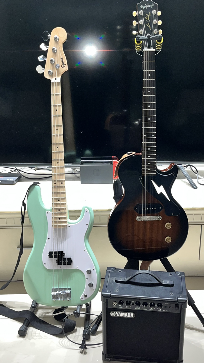 Epiphone Amp Rig by xiaojingcheng featuring Epiphone Les Paul Junior and Squier Precision Classic Vibe '60s Limited