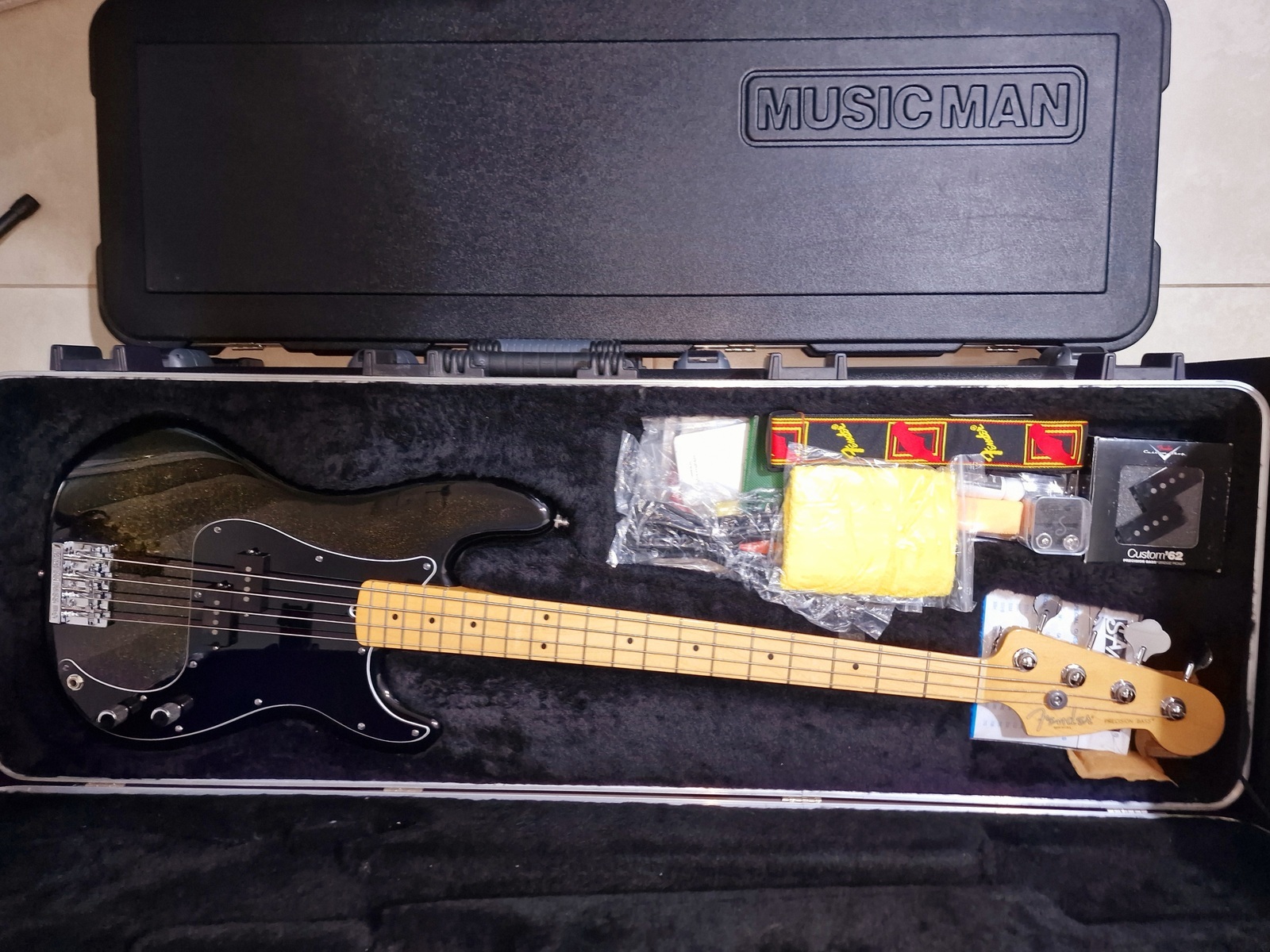 Music Gear Setup by kiripunk featuring Fender American Standard Precision Bass