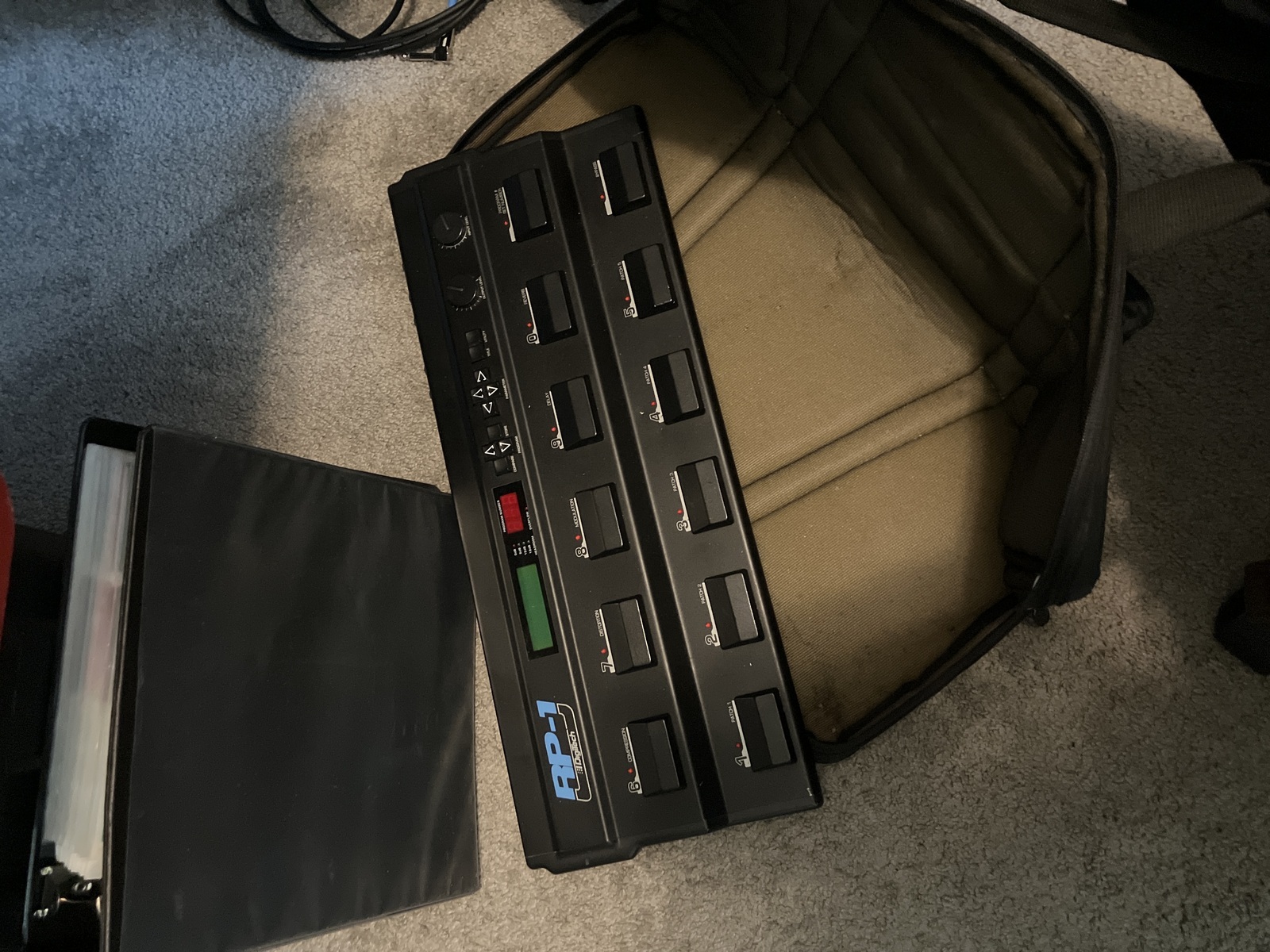 Pedalboard by miles_ellis featuring Digitech RP-1
