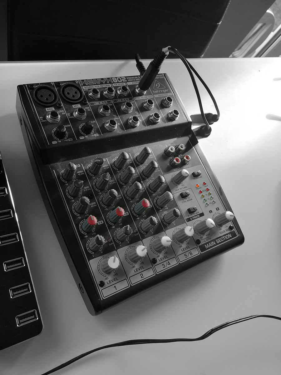 Electronic Studio Setup by dave_weiss featuring Behringer Xenyx 802 Mixer