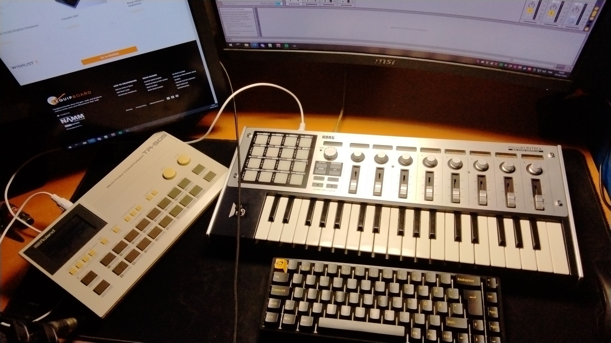 Korg Drum Kit by meb featuring Roland TR-505 and Korg microKONTROL