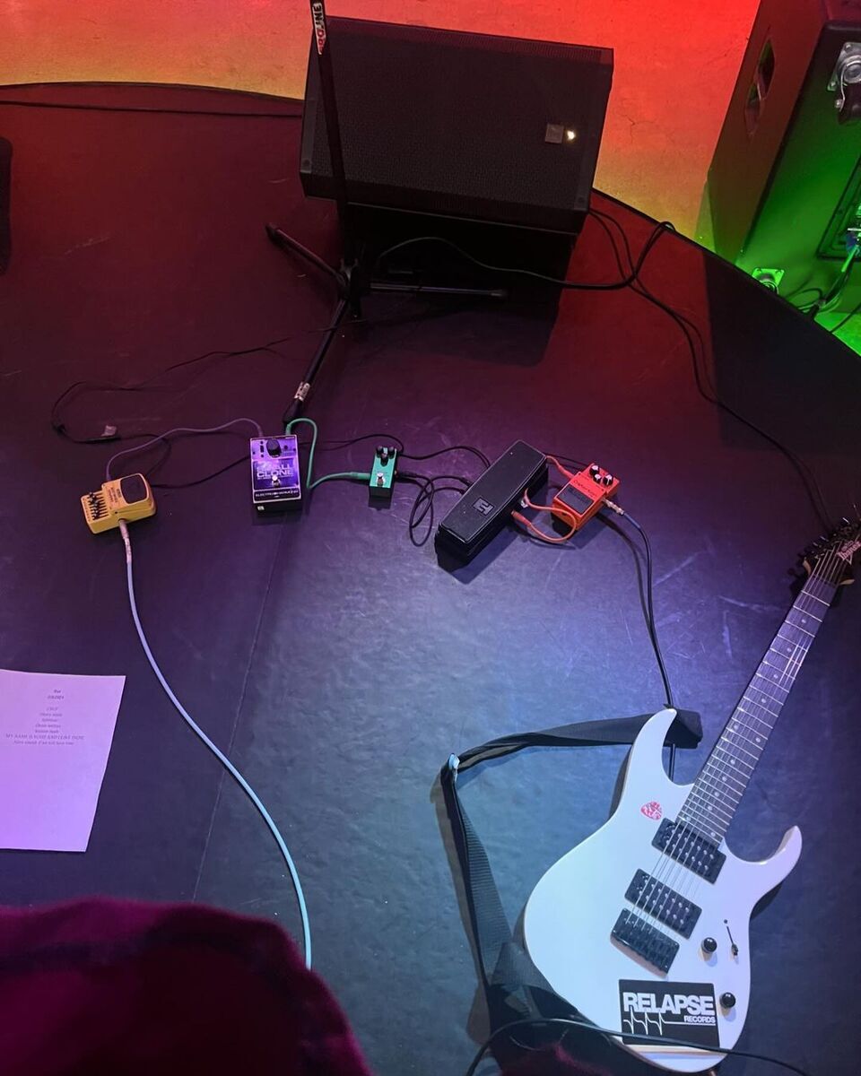 Pedalboard by gavin_ennis featuring Ibanez GRG7221- 7, Boss DS-1 Distortion, and Electro-Harmonix Wailer Wah and 3 more pieces of gear