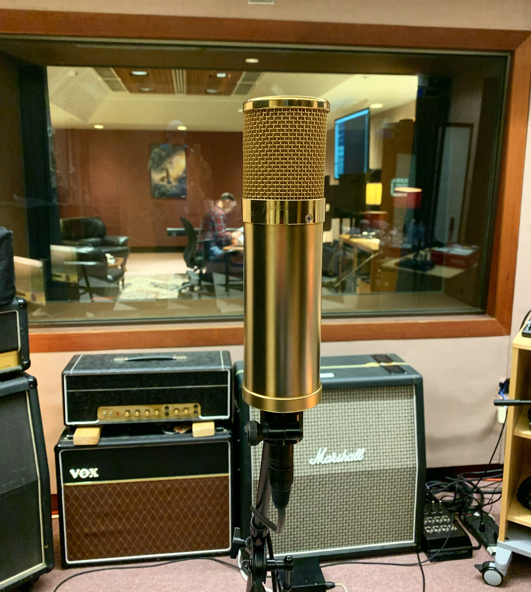 Studio Setup by jamescassidy featuring Lawson L47 MKI