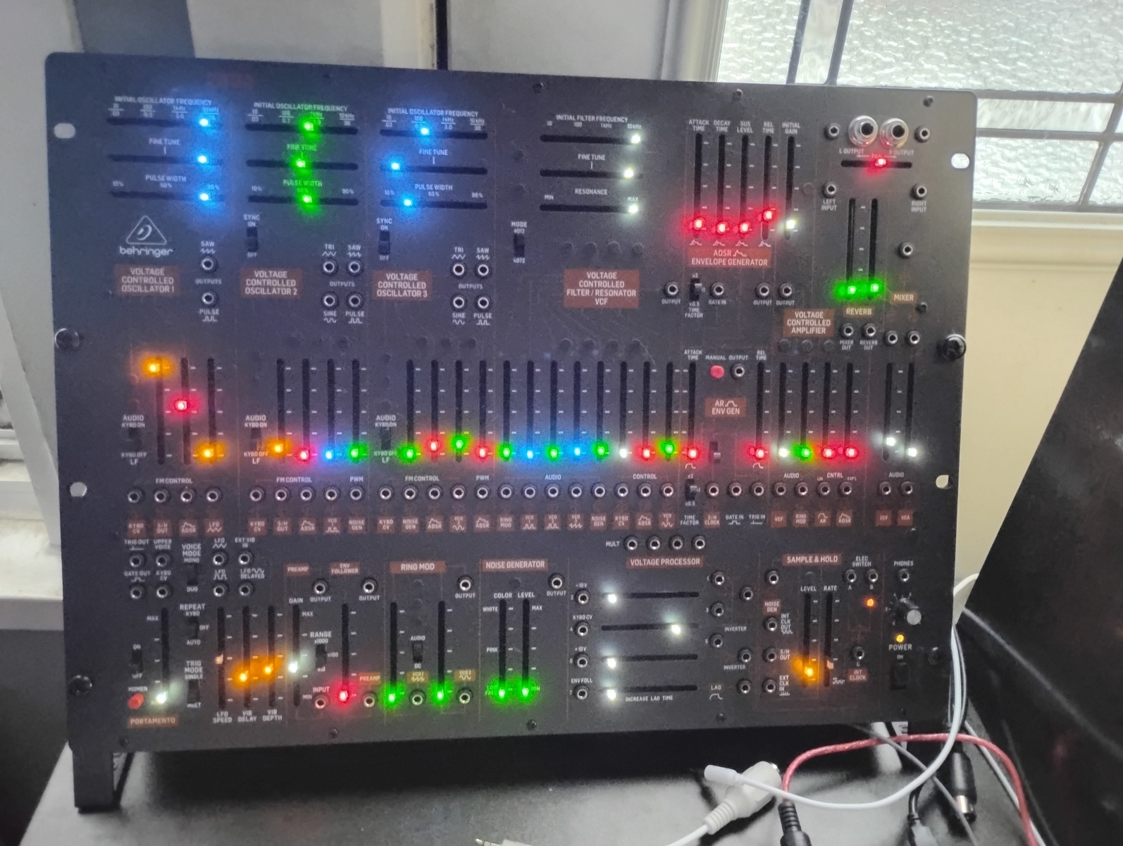 Music Gear Setup by krinum featuring Behringer 2600 Gray Meanie