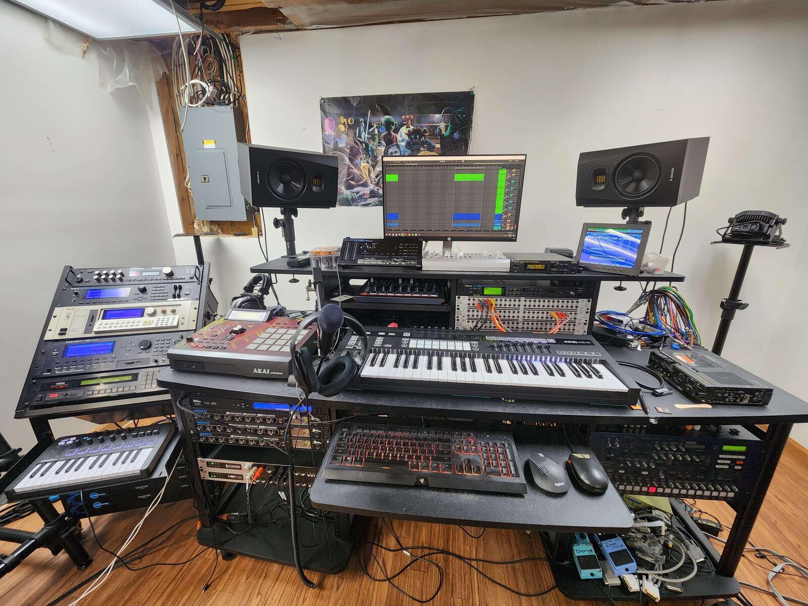 Electronic Studio Setup by chase_h_xealot featuring Ensoniq DP/4+, Akai S3200XL, and Kurzweil K2000RS and 28 more pieces of gear