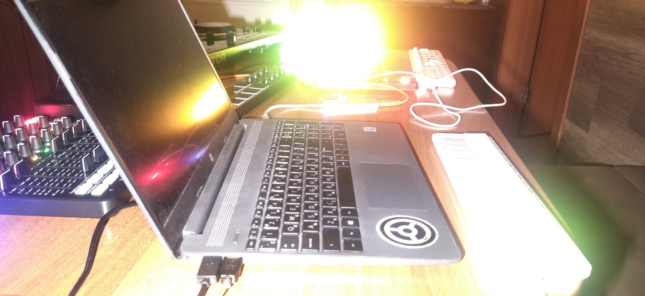 Electronic DJ Setup by xy_r featuring Akai MPD218, Korg nanoKONTROL2, and Novation Launchpad Mk2 and 5 more pieces of gear