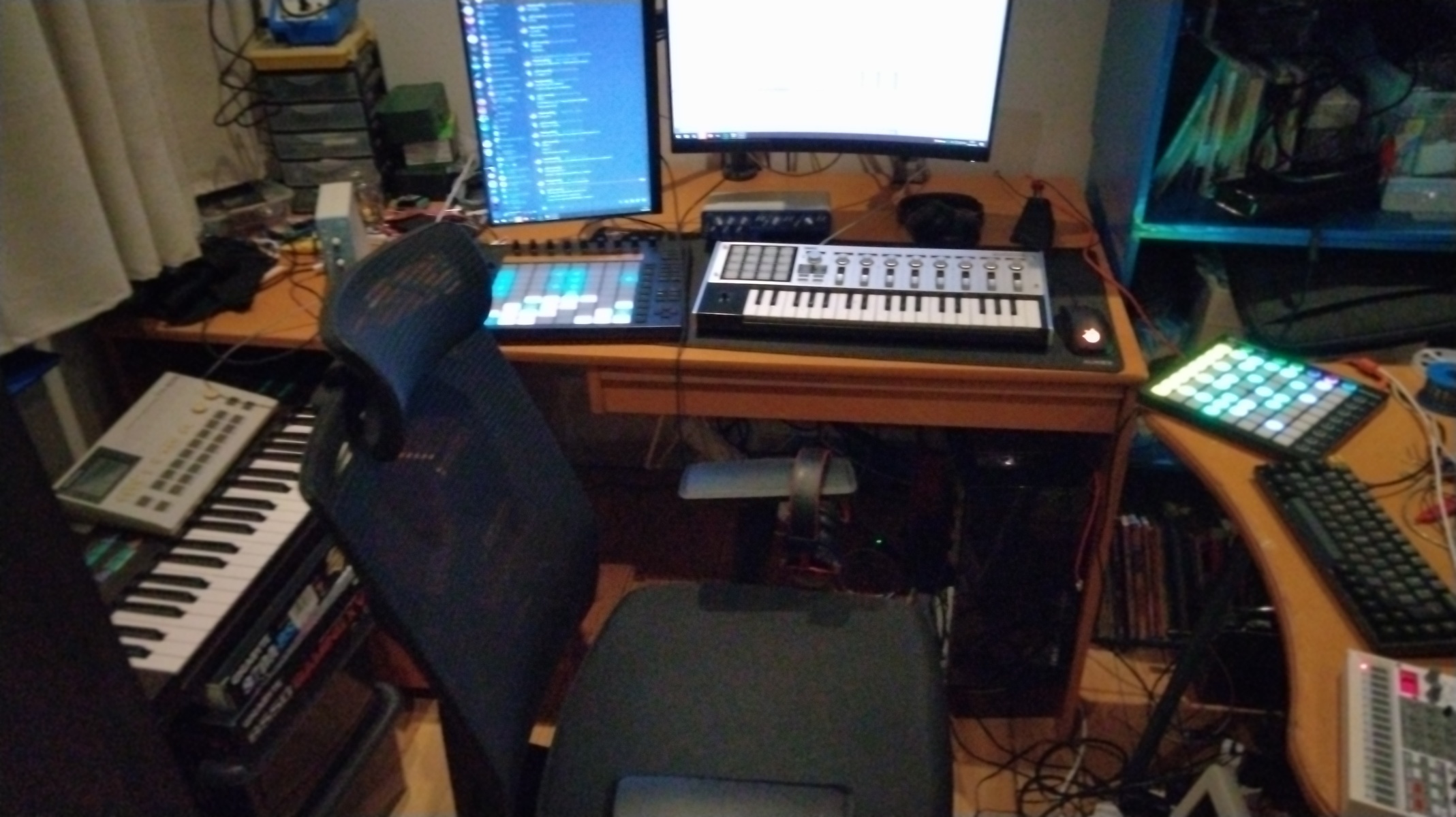 Electronic Studio Setup by meb featuring Yamaha DX7, Roland TR-505, and Digidesign Mbox 1 and 5 more pieces of gear