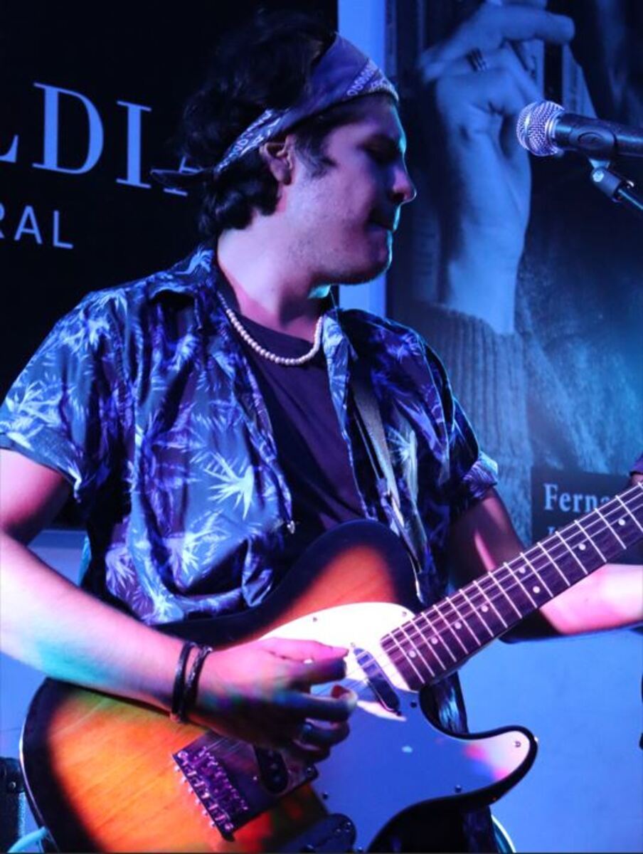 Live Rig by jorge_quiroz featuring Squier Bullet Telecaster