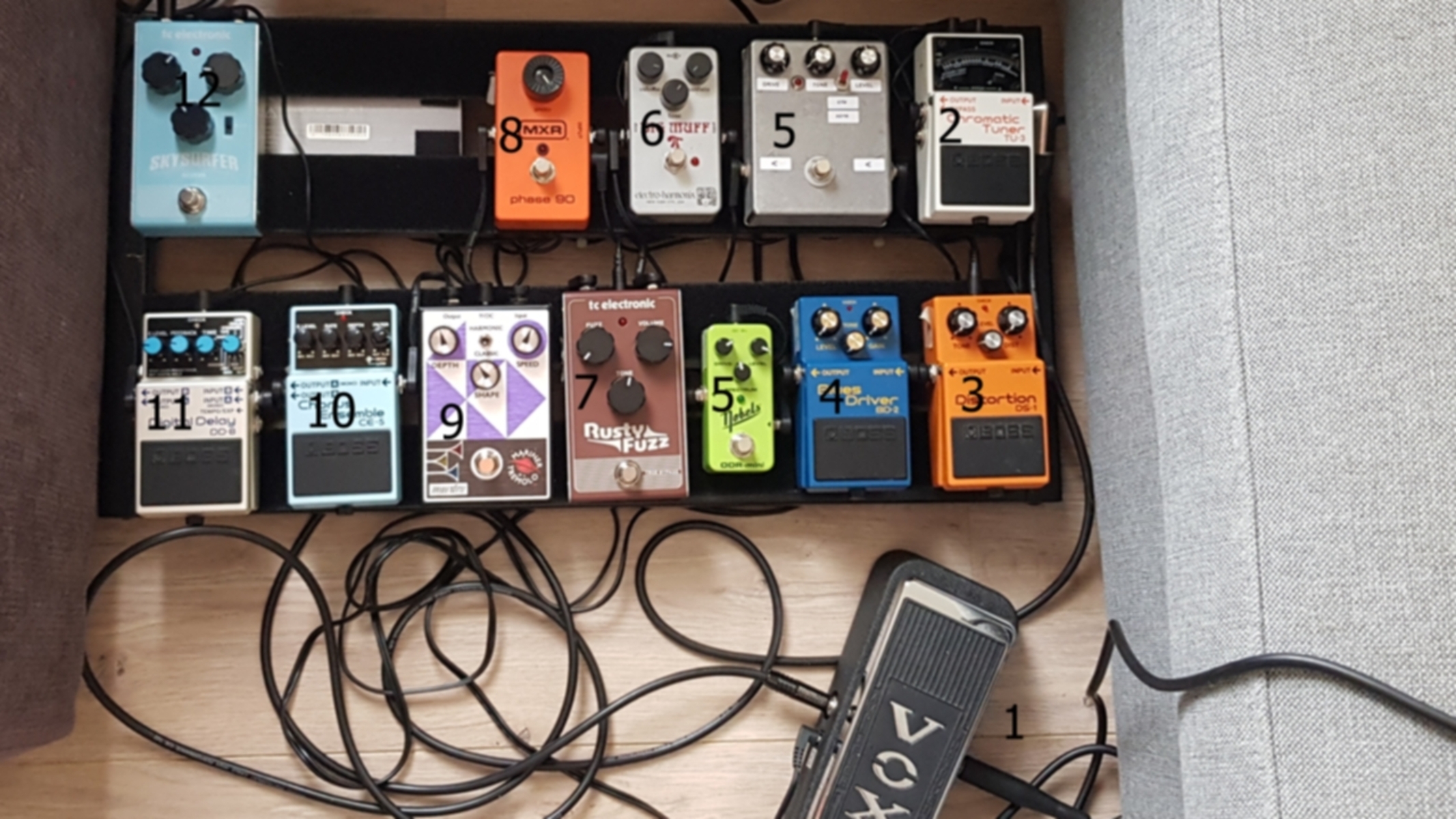 Pedalboard by matthijs_koningstein featuring Vox V847A Wah, Boss TU-3 Chromatic Tuner, and Boss DS-1 Distortion and 11 more pieces of gear