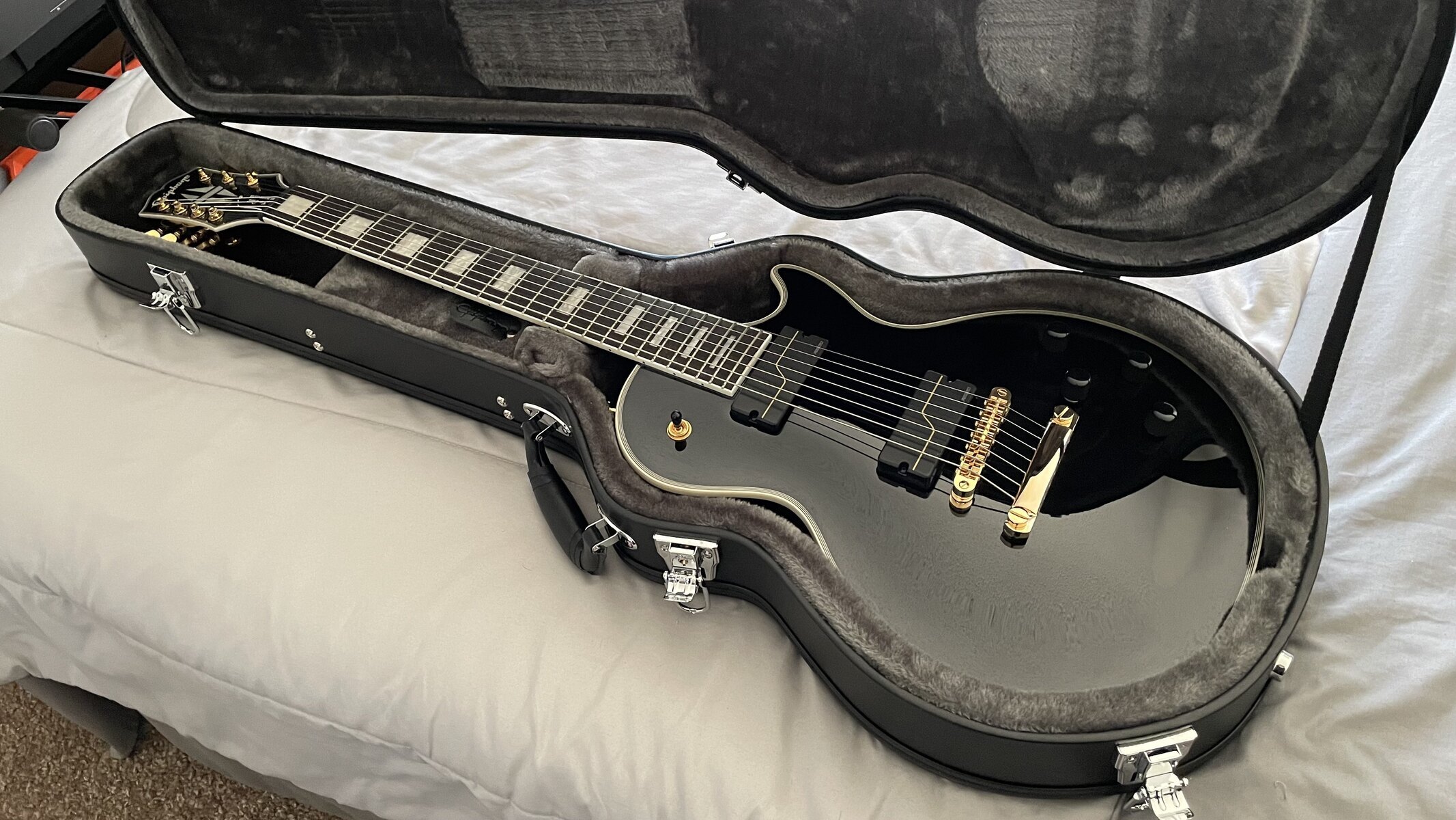 Music Gear Setup by giubepis featuring Epiphone Matt Heafy Les Paul Custom-7