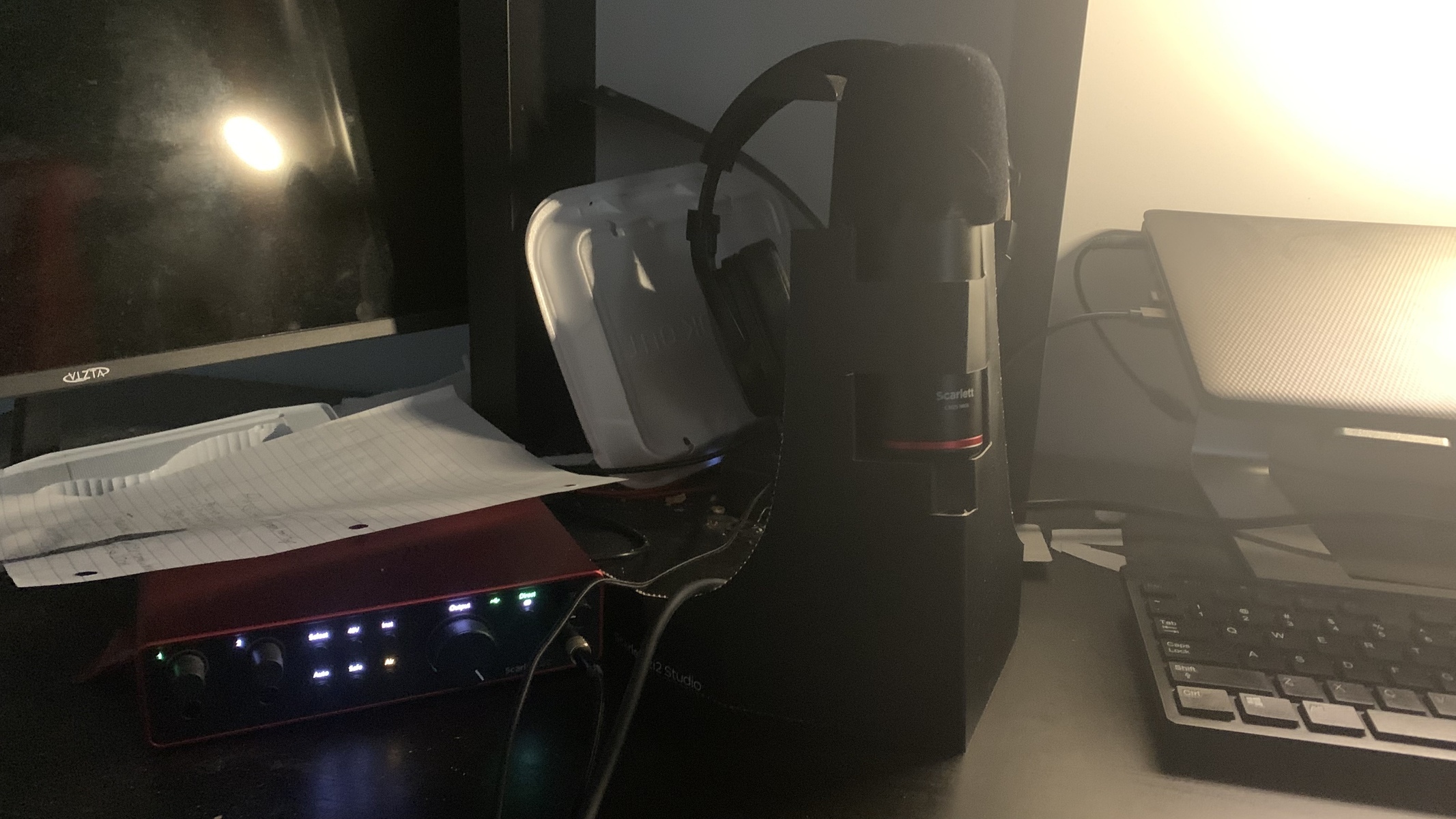 Electronic Studio Setup by jakeainthere featuring Focusrite Scarlett 2i2, Steven Slate Audio VSX headphones, and Focusrite CM25 Condenser Microphone