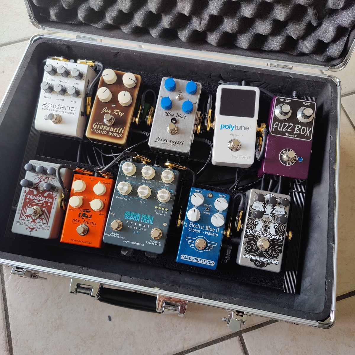 Pedalboard by ettore_g featuring Catalinbread Dirty Little Secret MKIII, Soldano Super Lead Overdrive Pedal, and Seymour Duncan VAPOR TRAIL DELUXE and 3 more pieces of gear