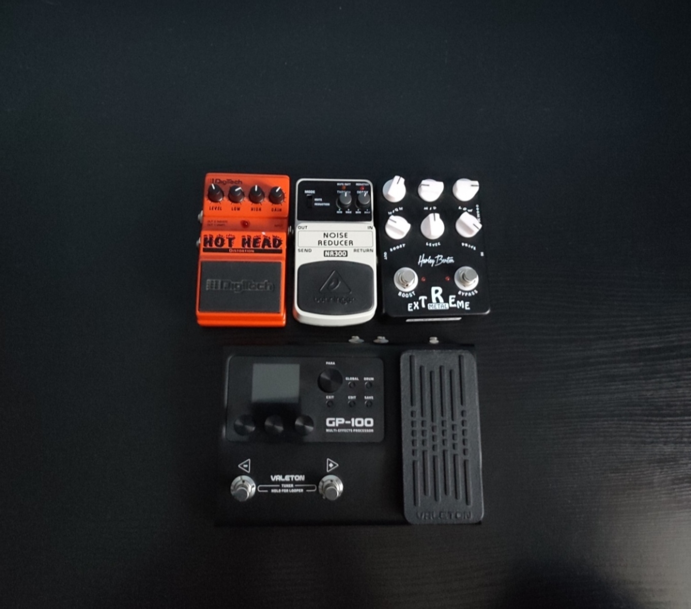 Pedalboard by luki98 featuring Behringer NR300 Noise Reducer, DigiTech Hot Head Distortion, and Harley Benton Extreme Metal and 1 more piece of gear