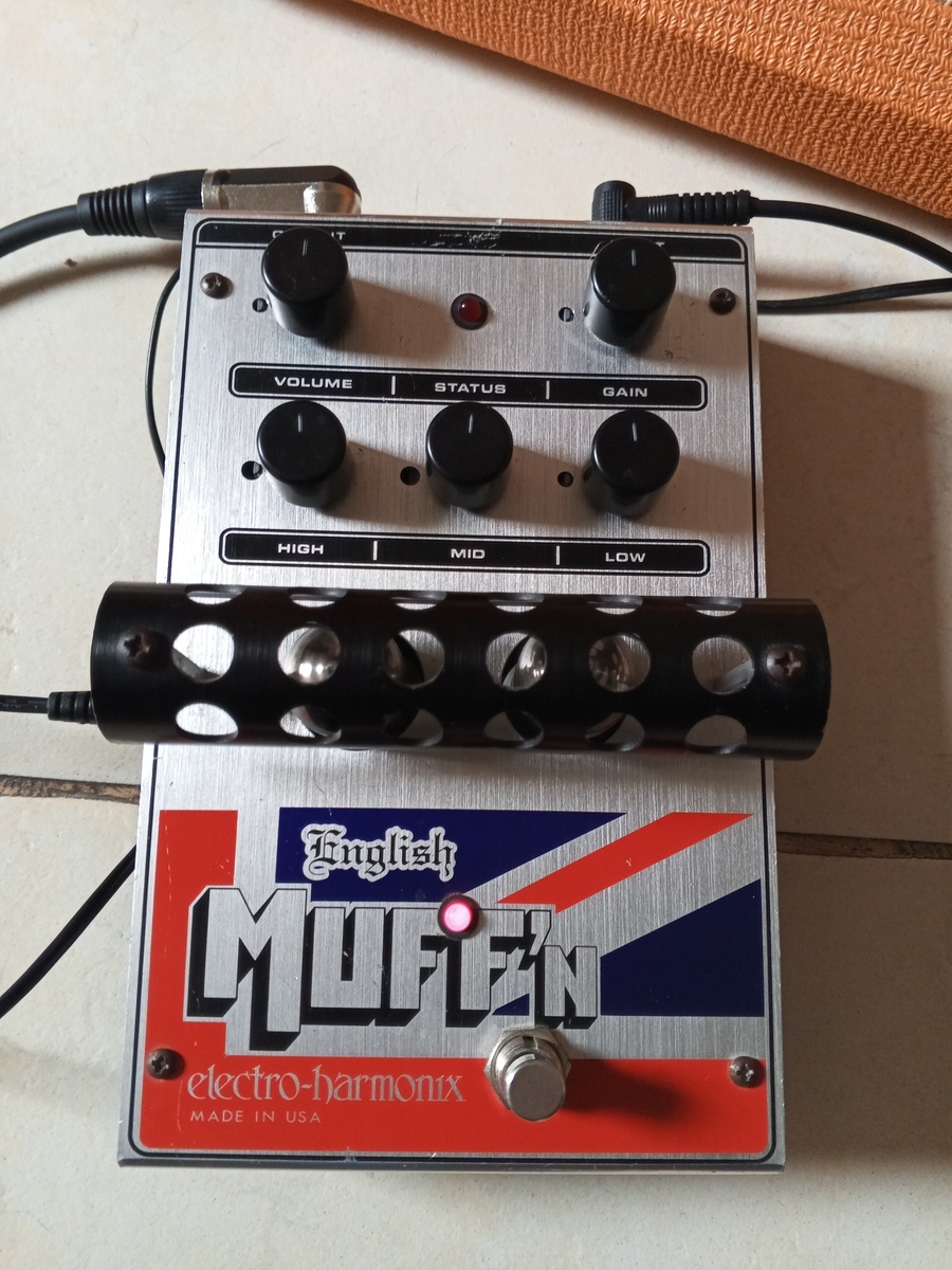 Pedalboard by dogpool featuring Electro-Harmonix Classics English Muff'n