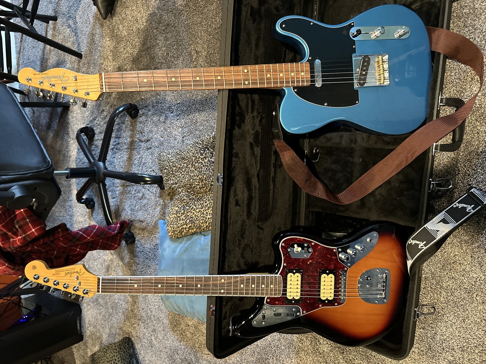 Music Gear Setup by fahq featuring Fender Standard Telecaster and Fender Jaguar