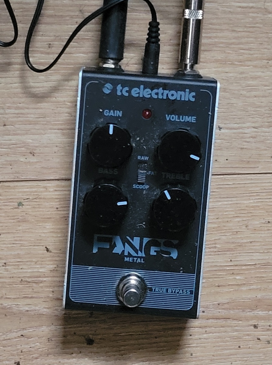 Pedalboard by optimus_past_my_prime featuring TC Electronic Fangs